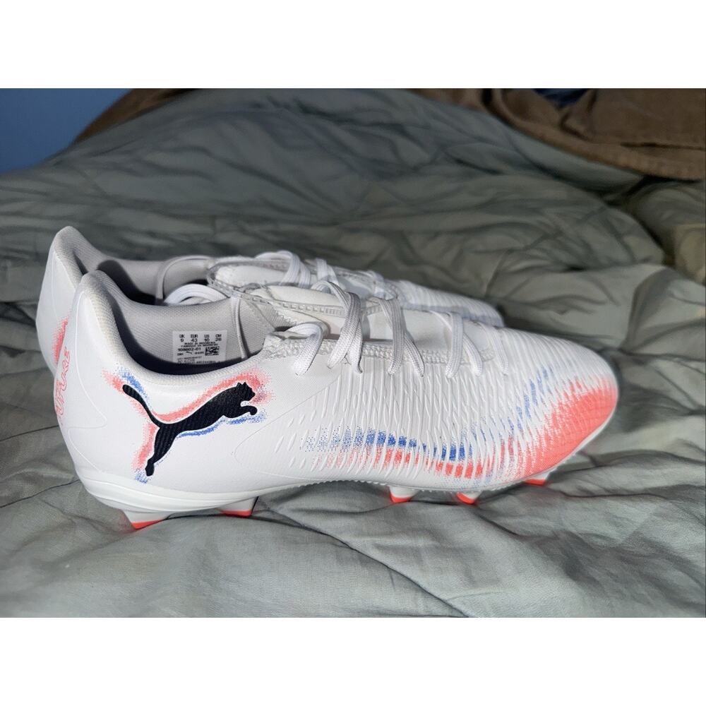 Puma Soccer Cleats White Blue Red US Size 10 Model 106842-01‎